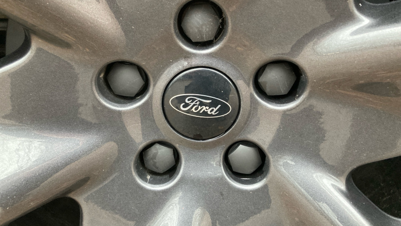 Ford Explorer 210kW Premium 77kWh 5dr Auto Electric Estate